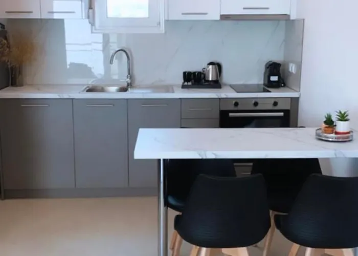 Nikoleta Daire Limenaria (Thasos)